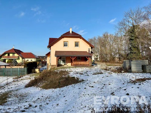 Prodej domu 245 m², pozemek 747 m²