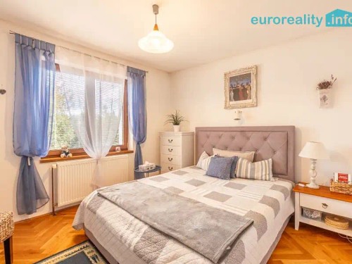 Prodej domu 196 m², pozemek 2259 m²