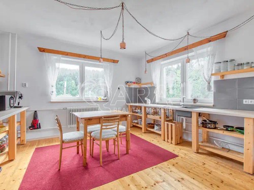 Prodej domu 142 m², pozemek 1005 m²