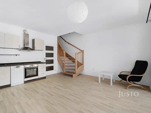 Prodej bytu 4+kk 71 m²