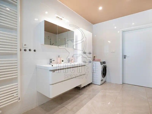 Prodej domu 180 m², pozemek 1632 m²