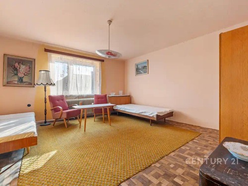 Prodej domu 184 m², pozemek 1368 m²