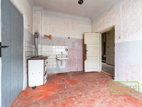 Prodej domu 242 m², pozemek 1003 m²