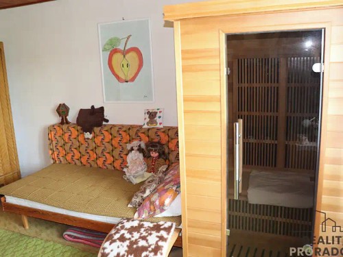 Prodej chalupy 276 m², pozemek 233 m²