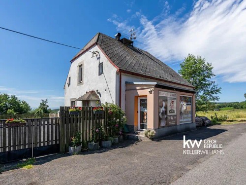 Prodej domu 230 m², pozemek 910 m²