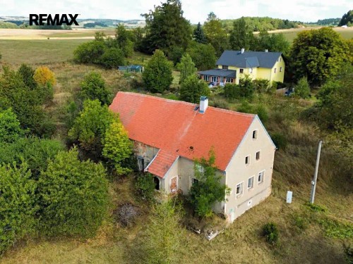 Prodej stavebního pozemku 2000 m²