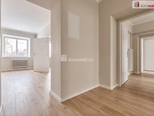 Prodej domu 200 m², pozemek 321 m²