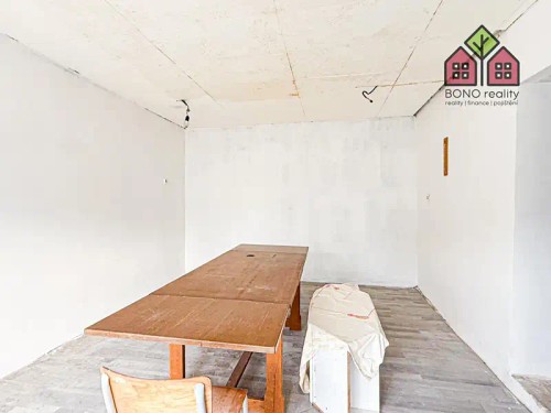 Prodej domu 222 m², pozemek 914 m²