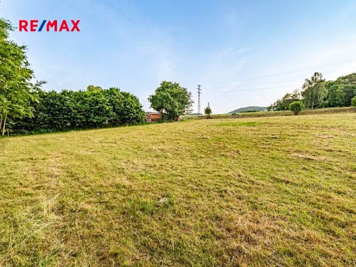 Prodej stavebního pozemku 2263 m²