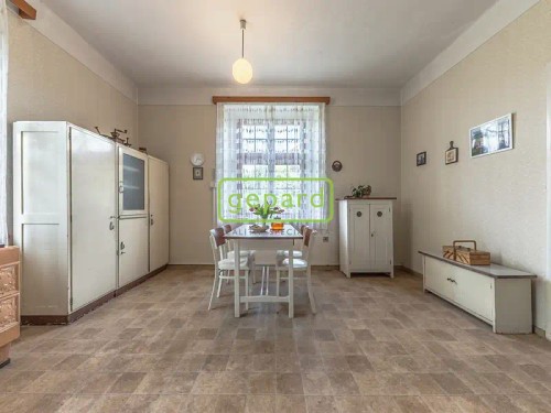 Prodej domu 170 m², pozemek 2949 m²