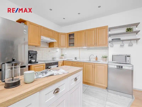 Prodej bytu 3+kk 94 m²