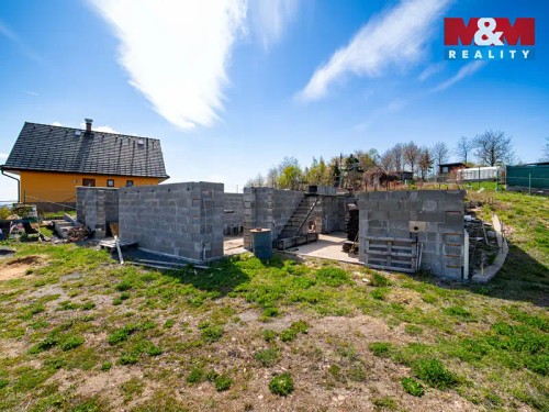 Prodej stavebního pozemku 1202 m²