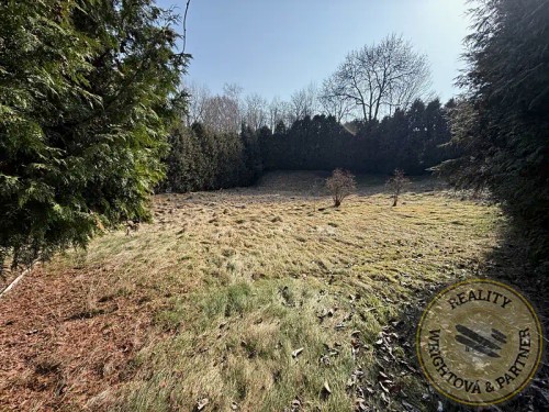 Prodej stavebního pozemku 856 m²