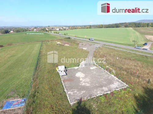 Prodej stavebního pozemku 6705 m²