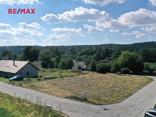 Prodej stavebního pozemku 1416 m²