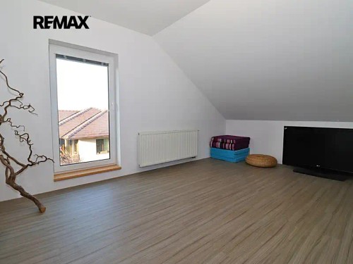 Prodej domu 231 m², pozemek 1010 m²