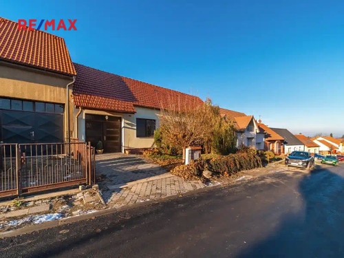 Prodej domu 166 m², pozemek 332 m²