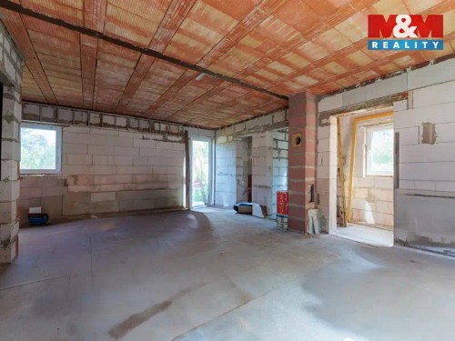 Prodej stavebního pozemku 638 m²