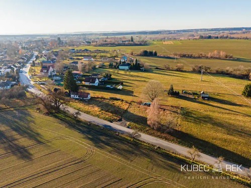 Prodej stavebního pozemku 785 m²