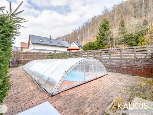 Prodej vily 490 m², pozemek 2450 m²