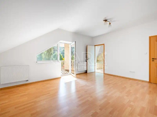 Prodej domu 435 m², pozemek 1865 m²