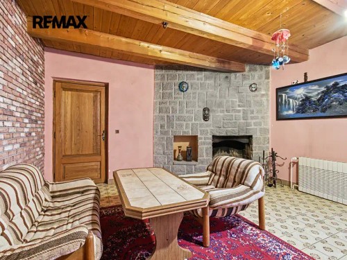 Prodej domu 264 m², pozemek 1683 m²
