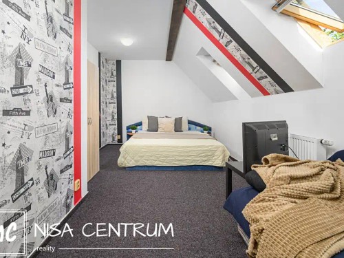 Prodej domu 272 m², pozemek 976 m²