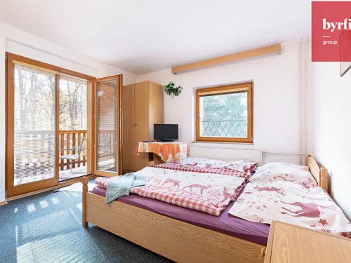 Prodej chaty 820 m², pozemek 24962 m²