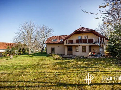 Prodej domu 259 m², pozemek 2016 m²