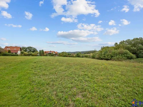 Prodej stavebního pozemku 1042 m²