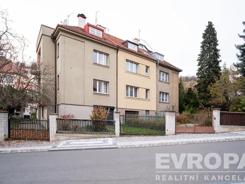 Prodej domu 180 m², pozemek 175 m²