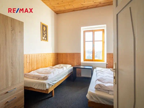 Prodej domu 560 m², pozemek 887 m²