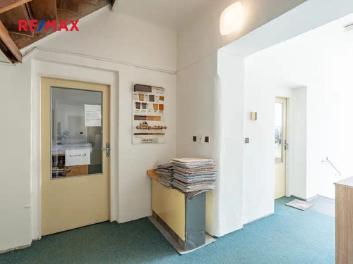 Prodej domu 686 m², pozemek 892 m²