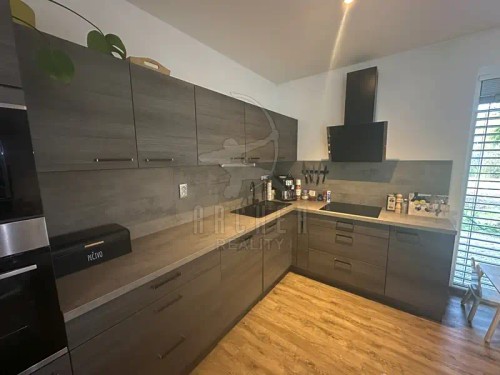 Prodej bytu 3+kk 87 m²