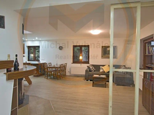 Prodej domu 154 m², pozemek 1244 m²