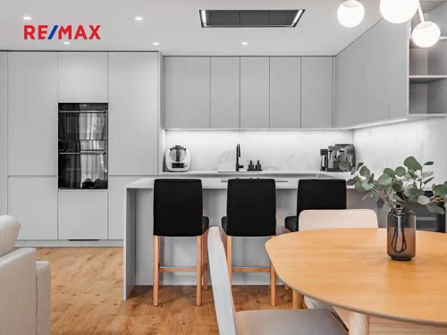 Prodej bytu 4+kk 114 m²