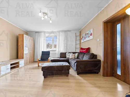 Prodej domu 143 m², pozemek 932 m²