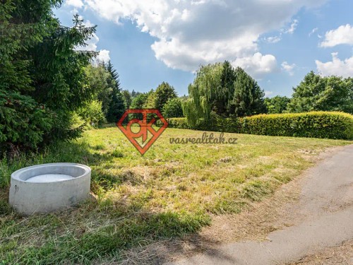 Prodej stavebního pozemku 906 m²