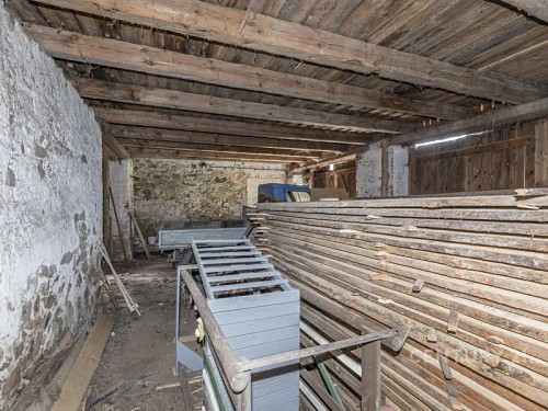 Prodej zemědělské usedlosti 400 m², pozemek 15909 m²