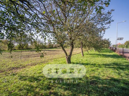 Prodej stavebního pozemku 931 m²