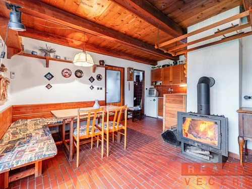 Prodej chaty 114 m², pozemek 824 m²