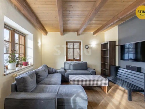 Prodej domu 294 m², pozemek 12607 m²
