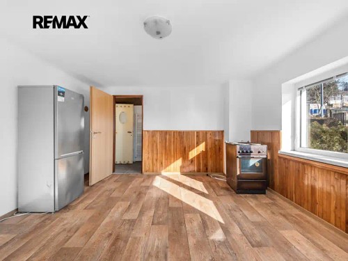 Prodaný  dům 100 m², pozemek 443 m²
