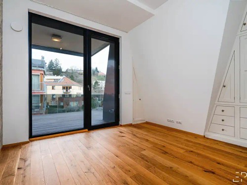 Prodej bytu 4+kk 146 m²