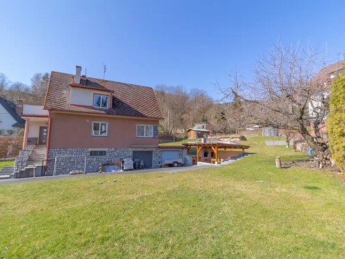 Prodej domu 265 m², pozemek 1212 m²