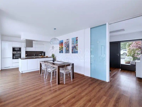 Prodej domu 190 m², pozemek 728 m²