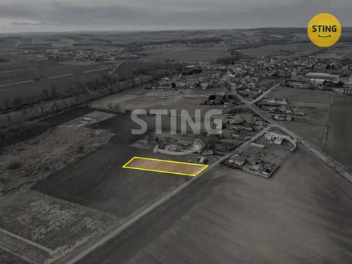 Prodej stavebního pozemku 1850 m²