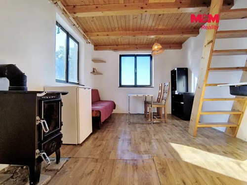 Prodaná chata 22 m², pozemek 632 m²