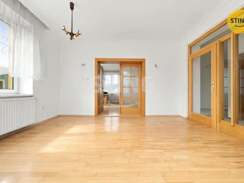 Prodej domu 428 m², pozemek 1534 m²