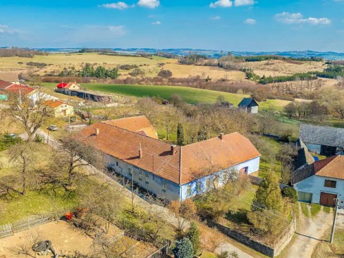 Prodej zemědělské usedlosti 185 m², pozemek 3332 m²